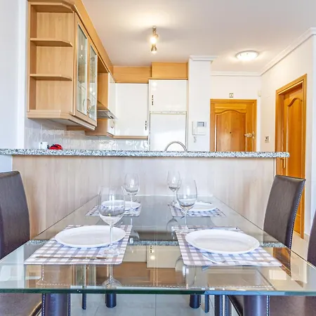 Amazing In The Modern Coruna Building, Near The Beach, Pool & Garage Apartment *