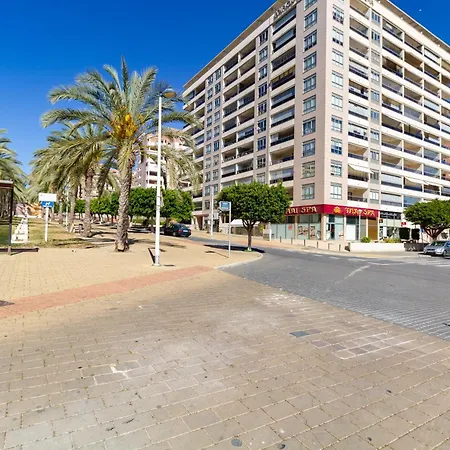 Amazing In The Modern Coruna Building, Near The Beach, Pool & Garage Apartment *